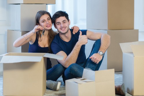 Battersea moving truck for flat and office relocations