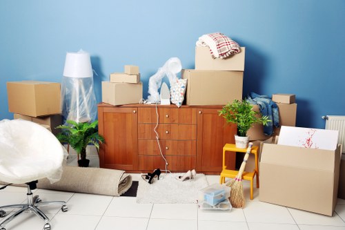 Commercial and residential moving support in Battersea