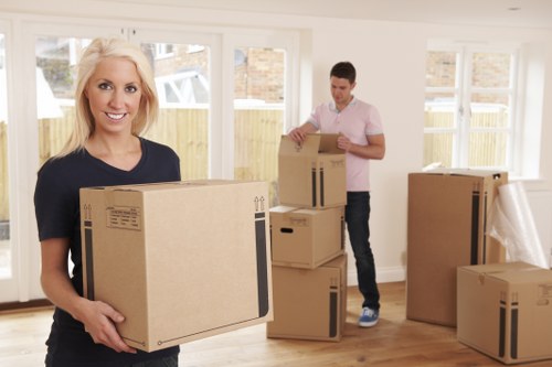 Moving van service for Battersea homes and flats
